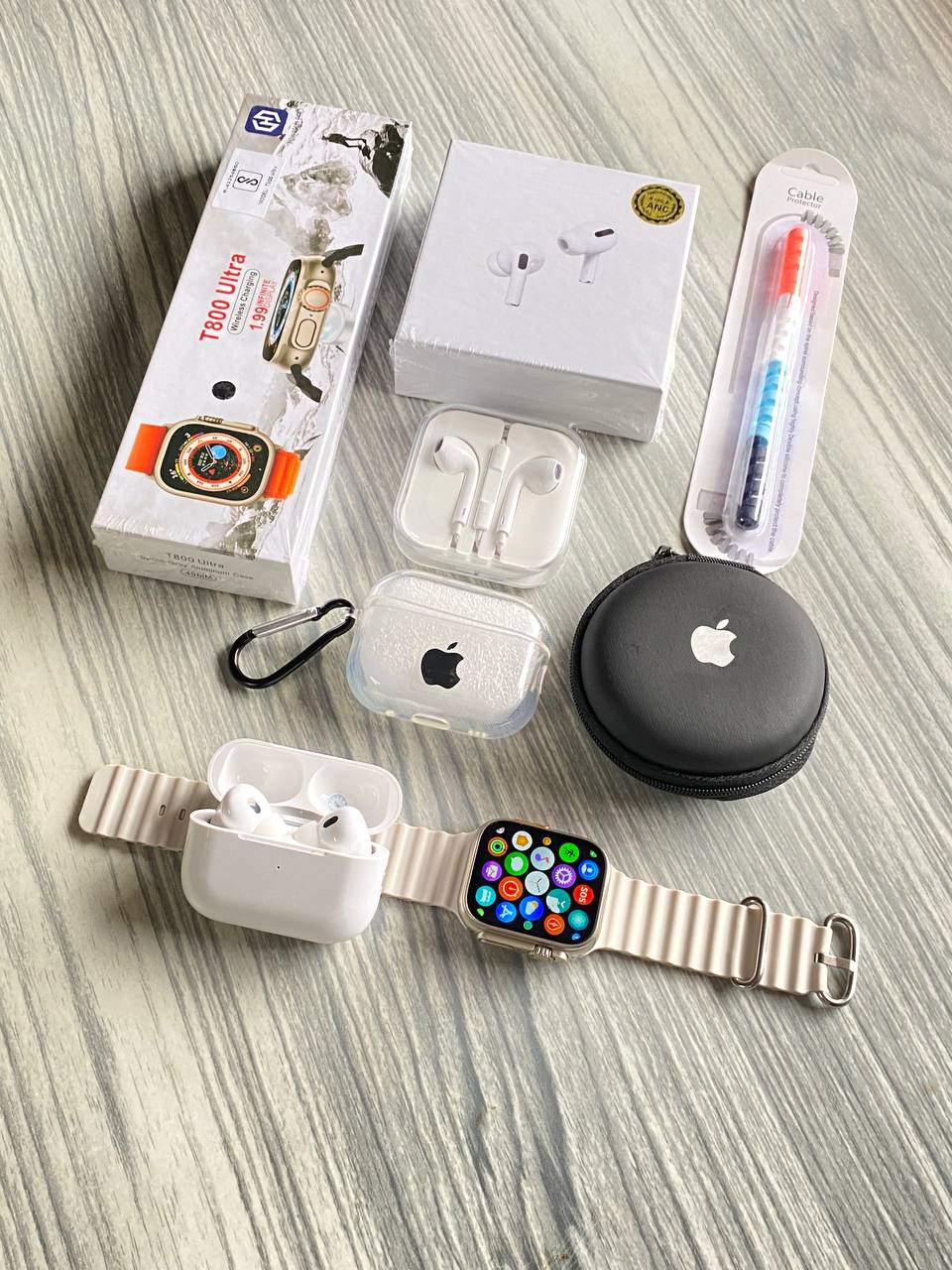 Trending 6-in-1 Combo (Smart Watch,Earbuds,Earphone,Earbuds cover,Earphone cover,Cable protector)